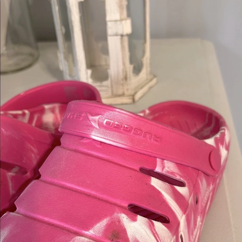 Kids Pink Beach Clogs